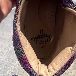 Monkey Feet Iridescent Women's Flats